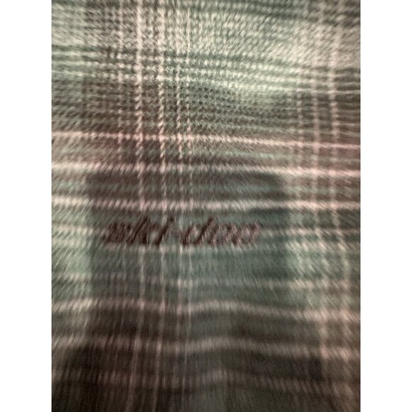 NEW GREEN SKI-DOO LADIES 2XL LIFESTYLE PLAID FLANNEL HEAVY OVERSHIRT - Picture 8 of 11